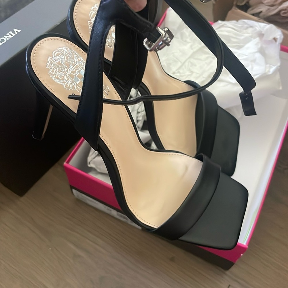 NWB. Never worn before Vince Camuto strapy heal